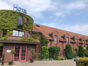 Гостиница Hotel ARTE Schwerin  Шверин